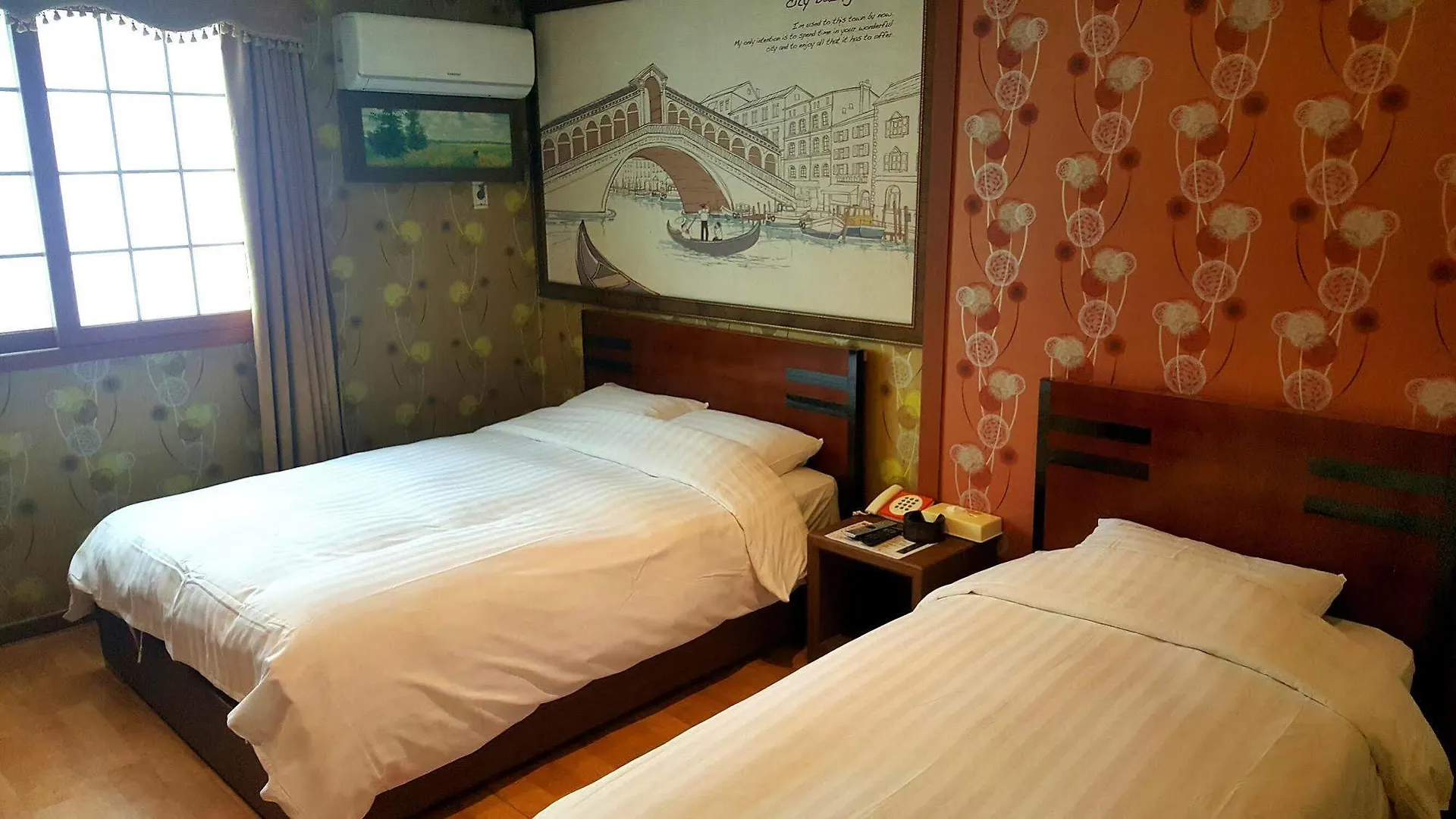 Ej Hotel Чеджудо 3*,