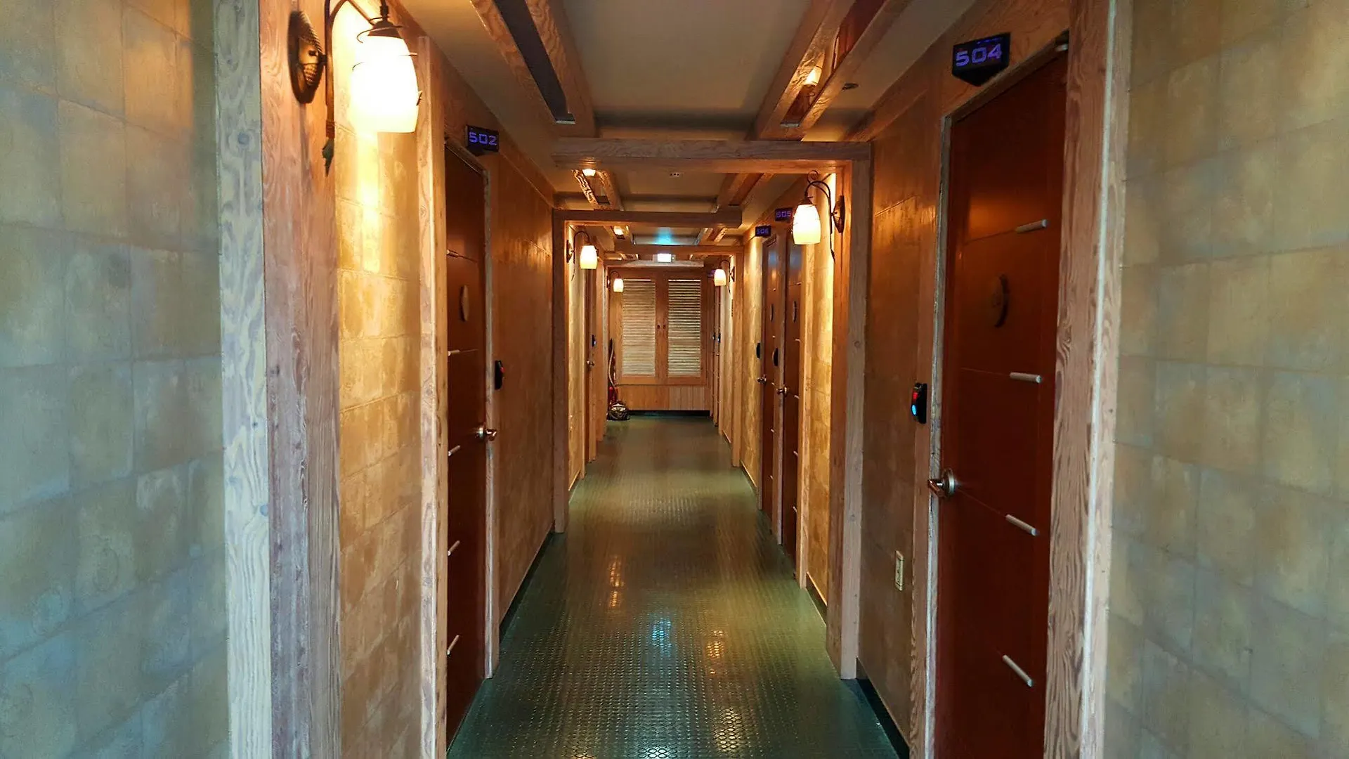 Ej Hotel Чеджудо
